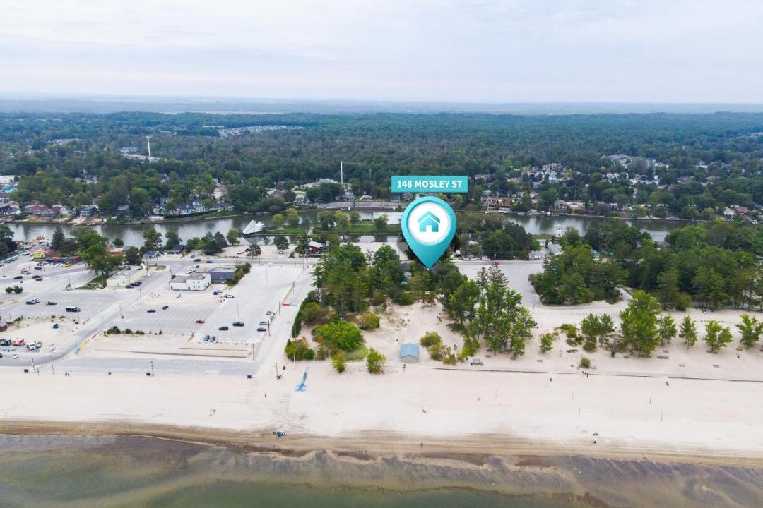 Photo of Others in Wasaga Beach