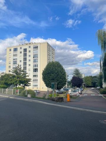 Photo of Others in Le Beau Site