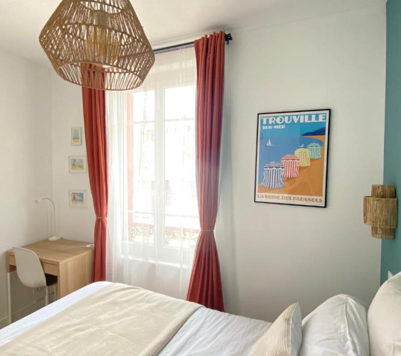 Photo of Bedroom in Trouville-sur-Mer