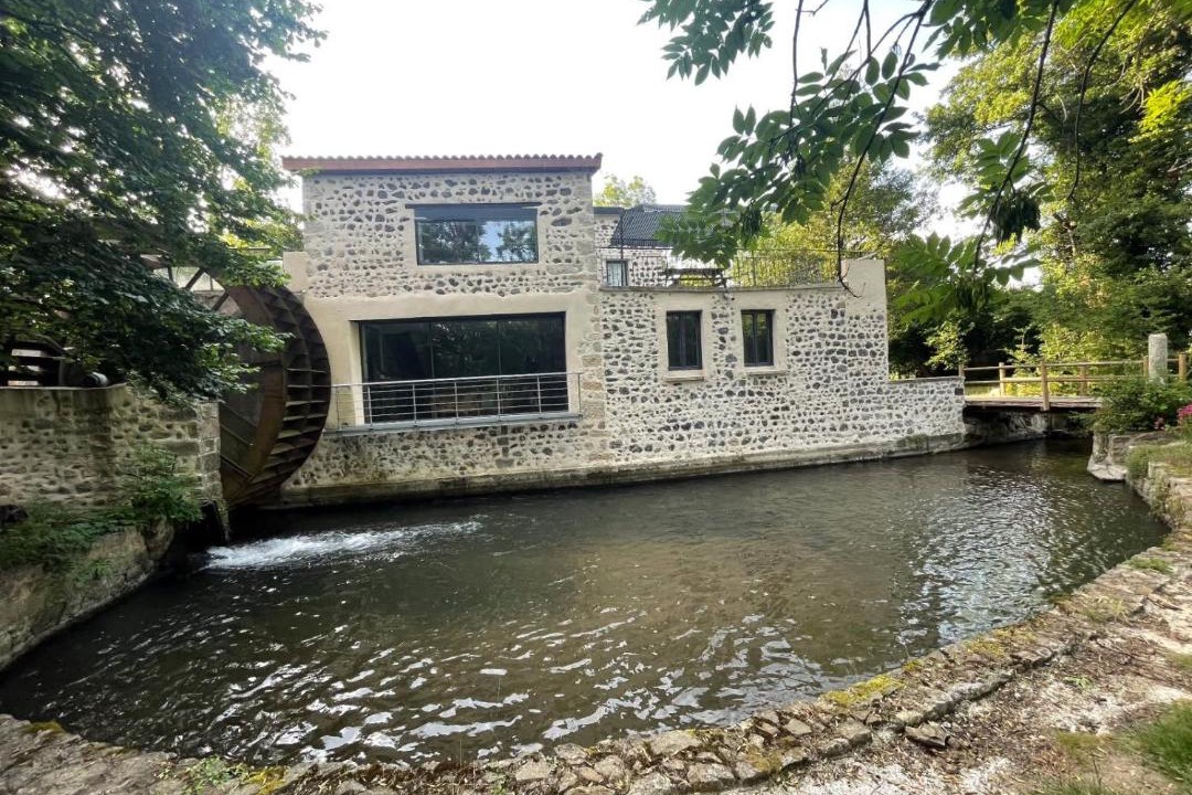 Photo of Others in Veyre-Monton