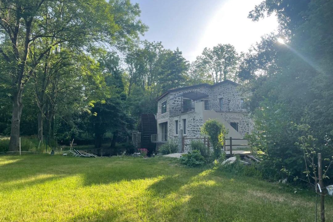 Photo of Others in Veyre-Monton