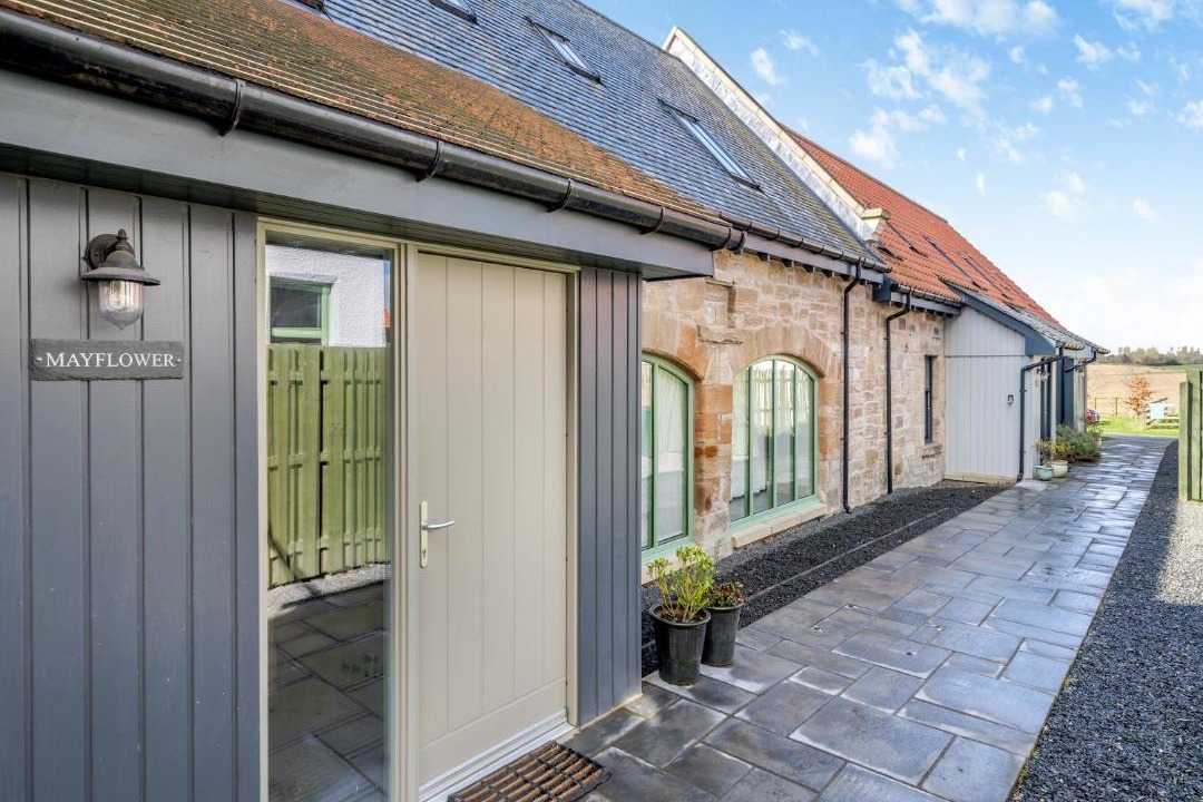 Photo of Others in Linlithgow