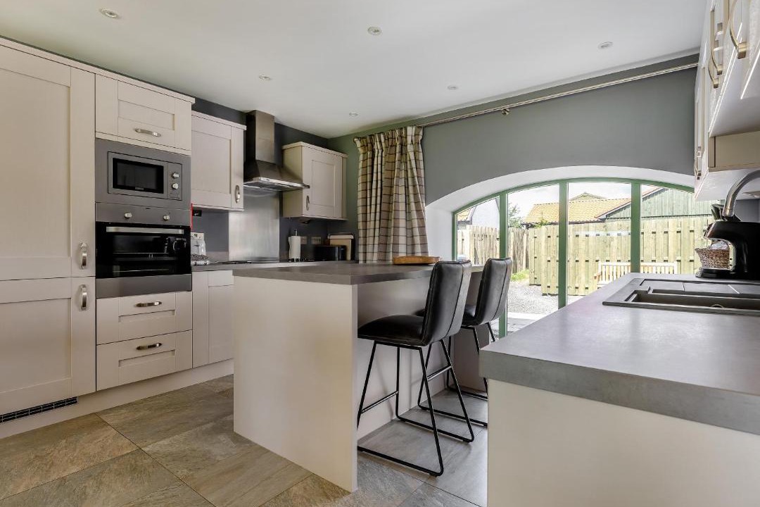 Photo of Others in Linlithgow