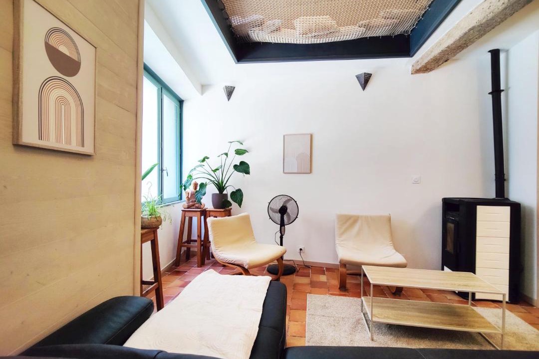 Photo of Others in Seix