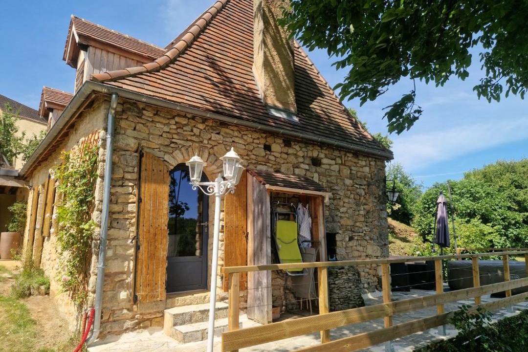 Photo of Others in Audrix