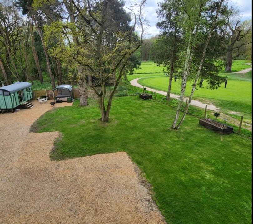 Photo of Others in Foxley