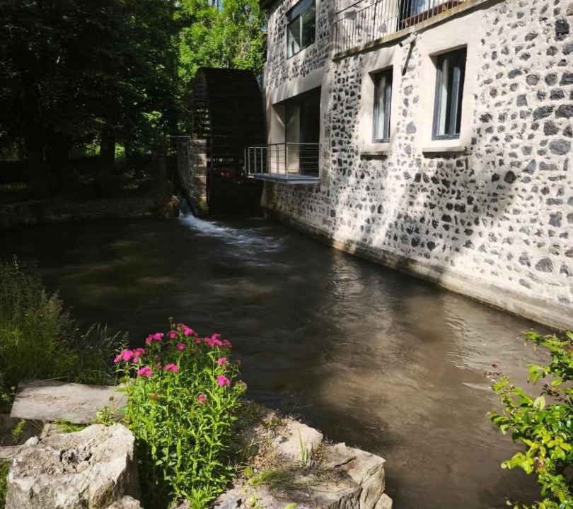 Photo of Others in Veyre-Monton