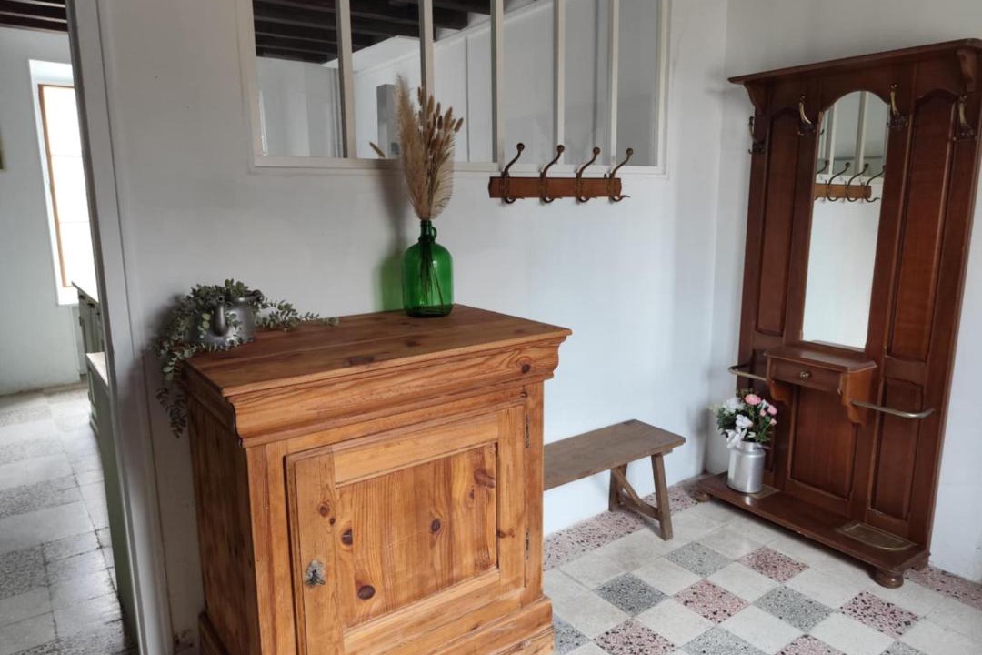 Photo of Others in Varize