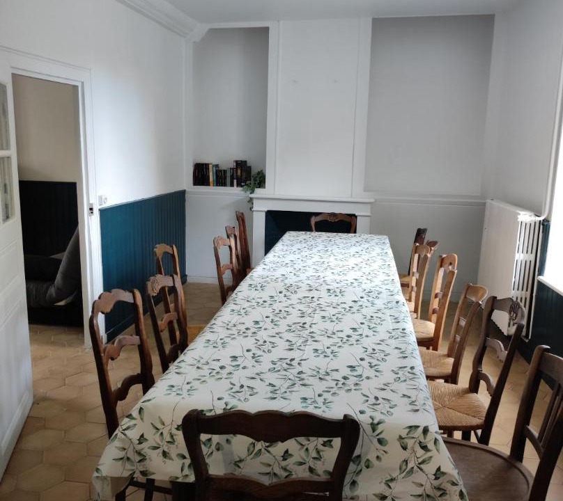 Photo of Others in Varize