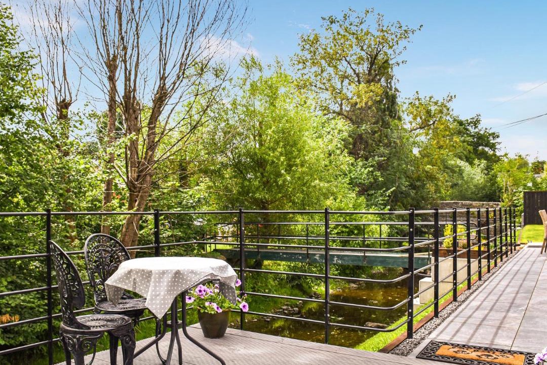 Photo of Others in Bettws Cedewain