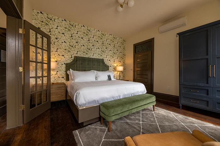 Photo of Bedroom in South Main Historic District