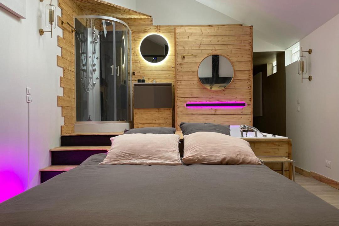 Photo of Others in Ham