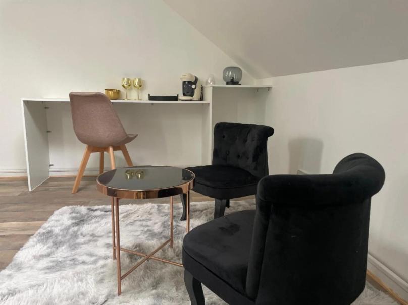 Photo of Others in Ham