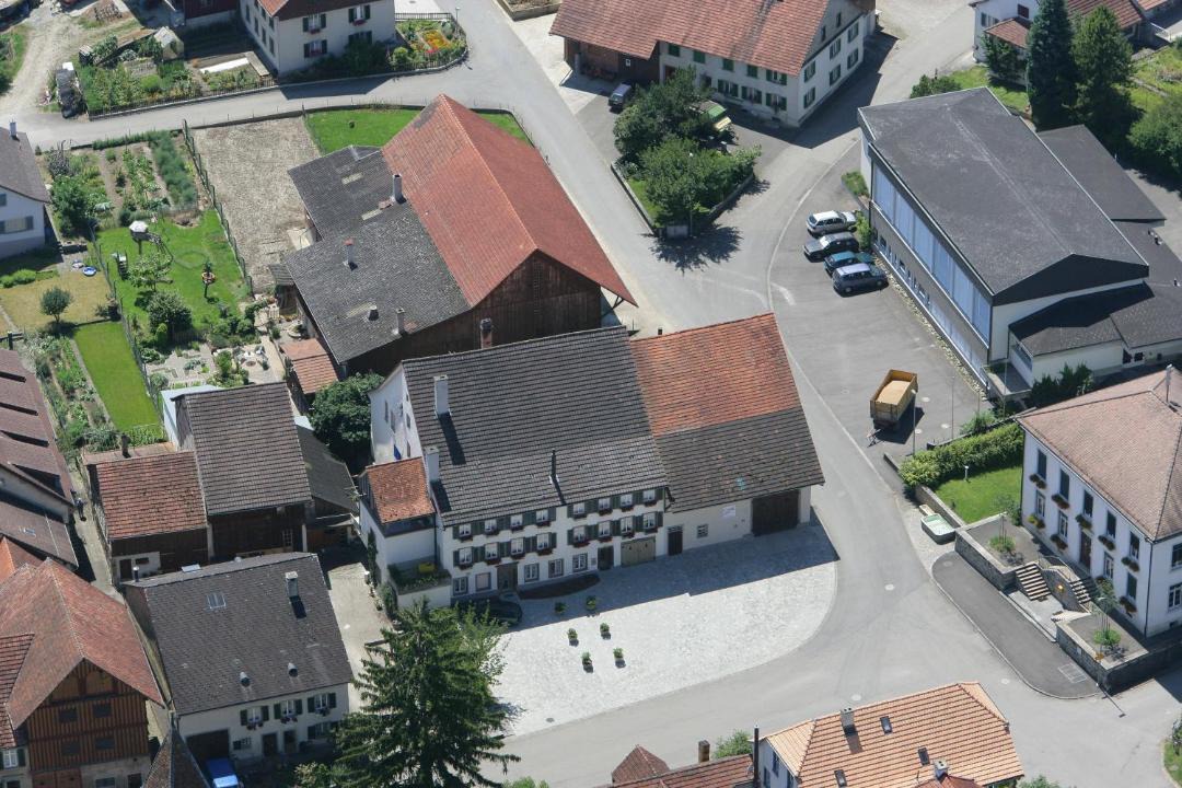Photo of Buildings in Trasadingen