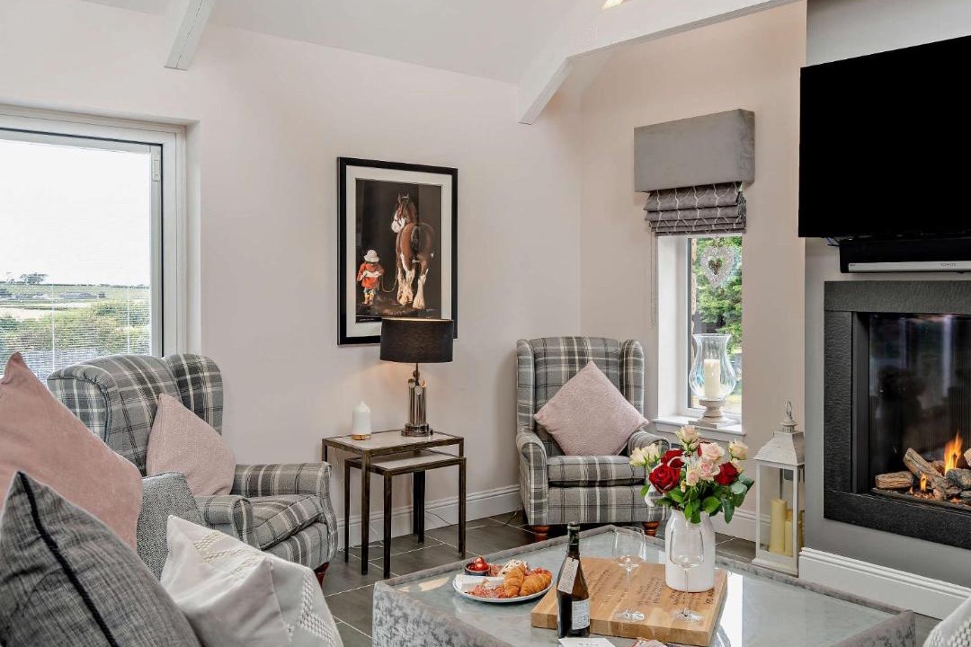 Photo of Others in Eaglesham