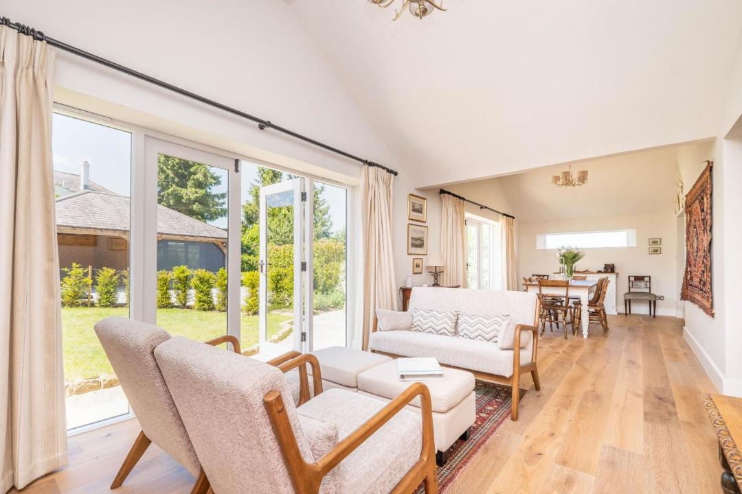 Photo of Others in Byworth