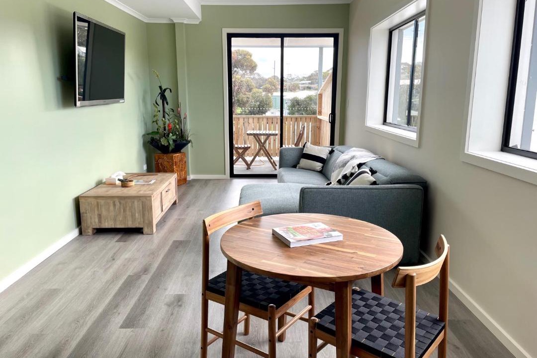 Photo of Others in Kingscote