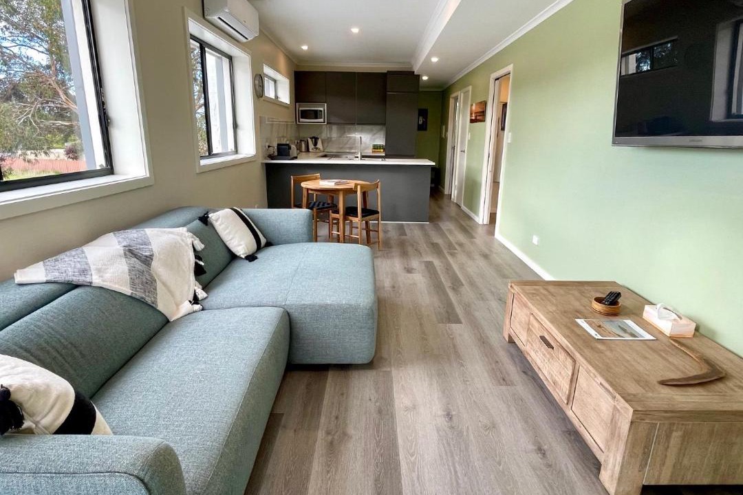 Photo of Others in Kingscote