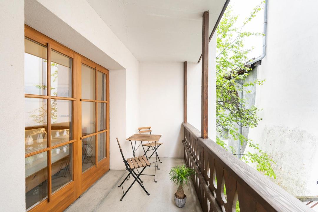 Photo of Patio Balcony in Bever