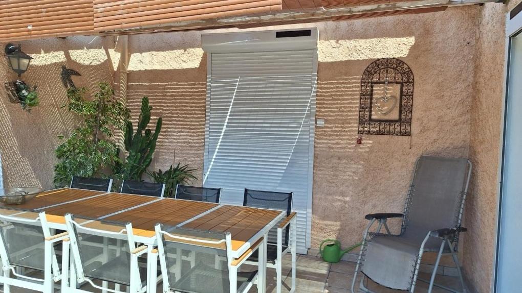 Photo of Patio Balcony in La Robine-sur-Galabre