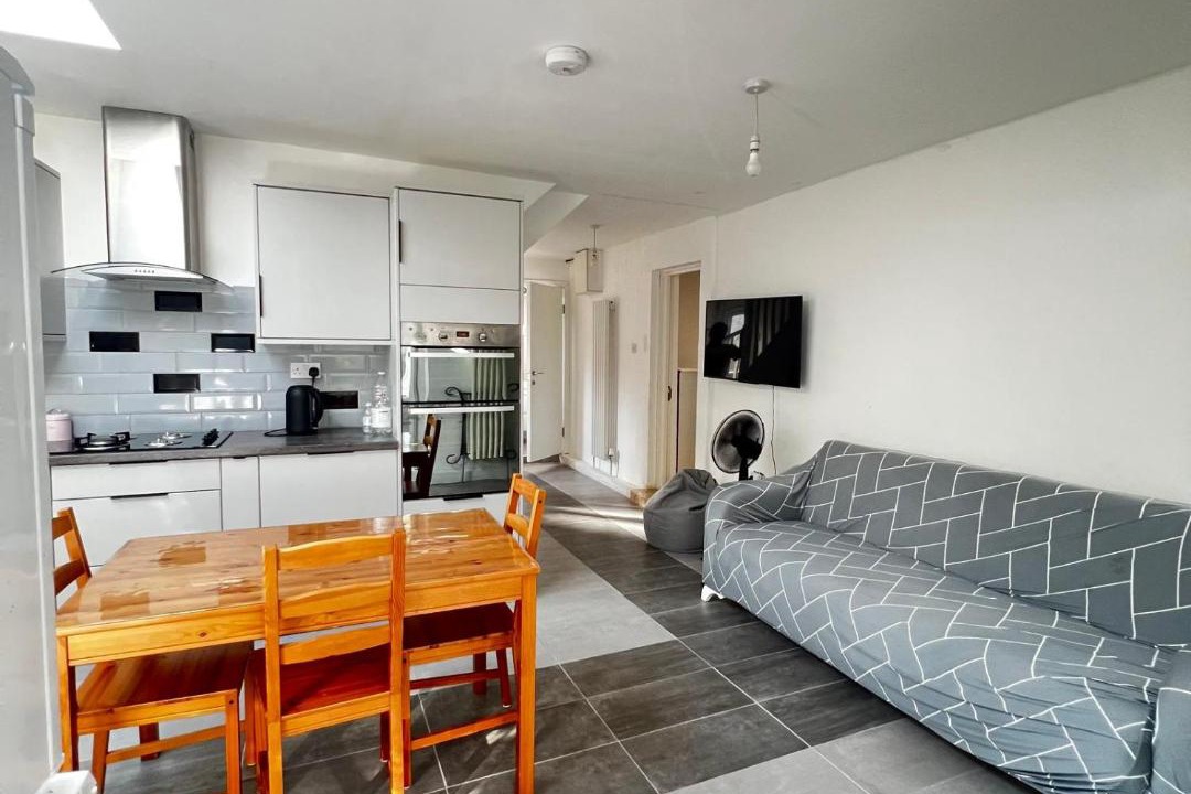 Photo of Others in Enfield Highway