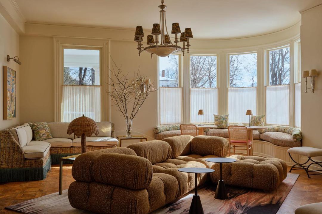 Photo of Livingroom in Litchfield Historic District