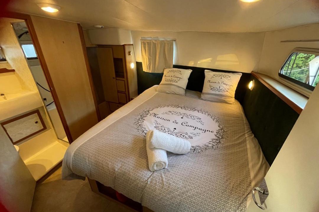 Photo of Bedroom in Nevers