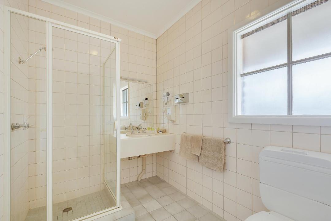 Photo of Bathroom in Macleod