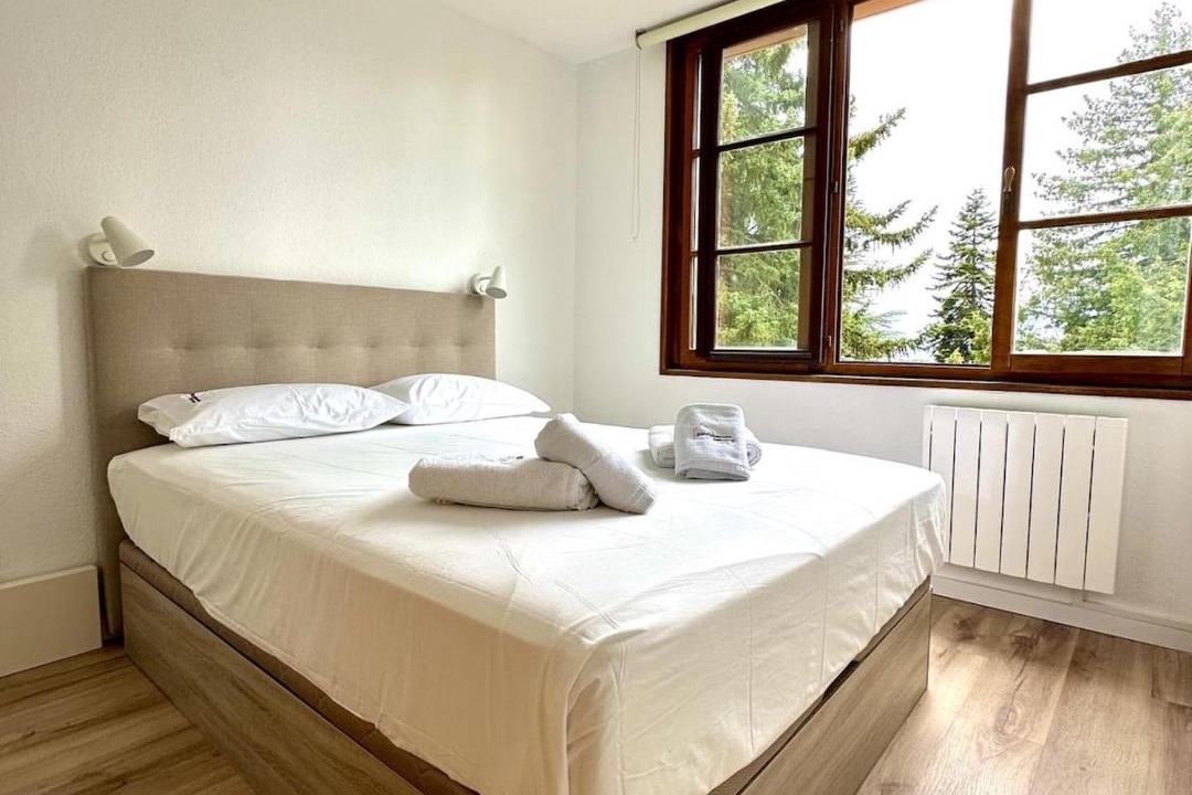 Photo of Bedroom in Enveitg