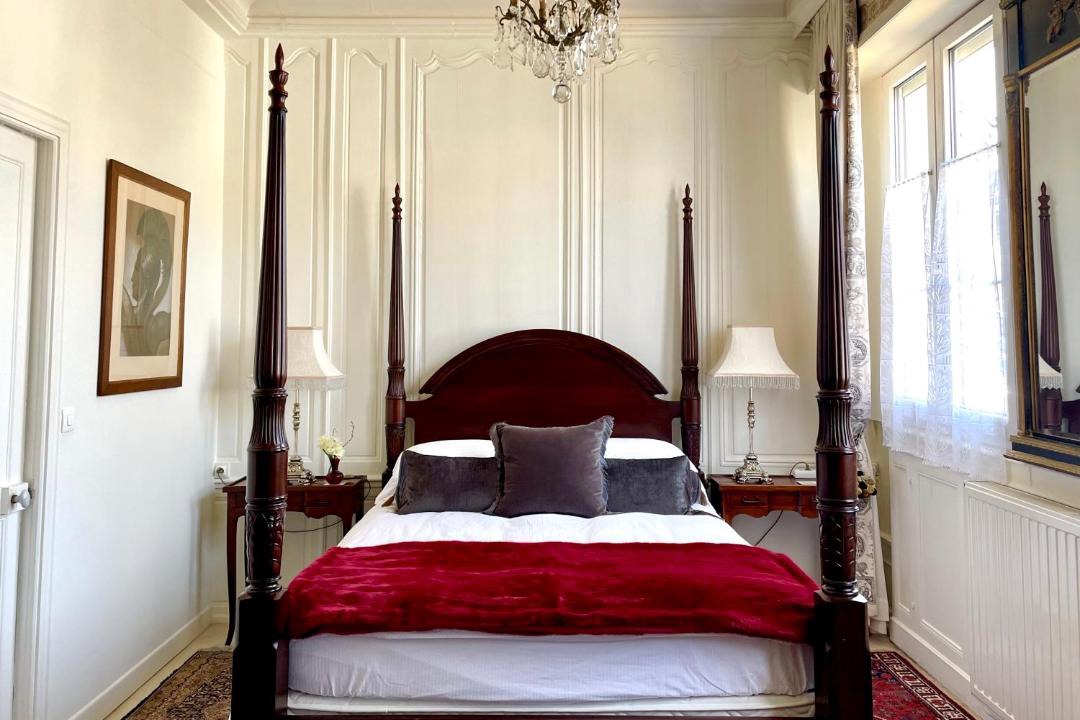 Photo of Bedroom in Corbie