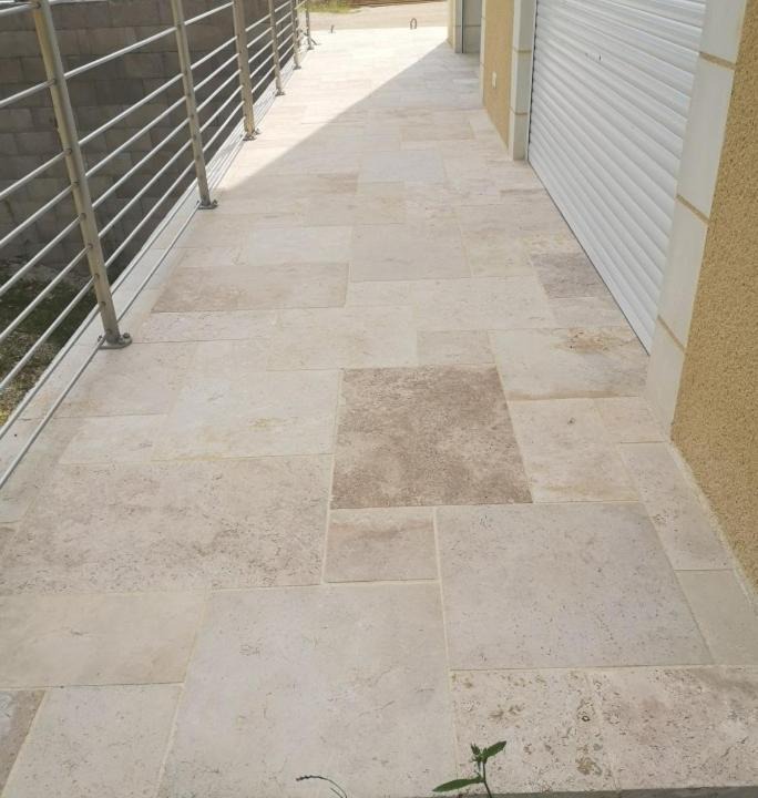 Photo of Others in Naveil