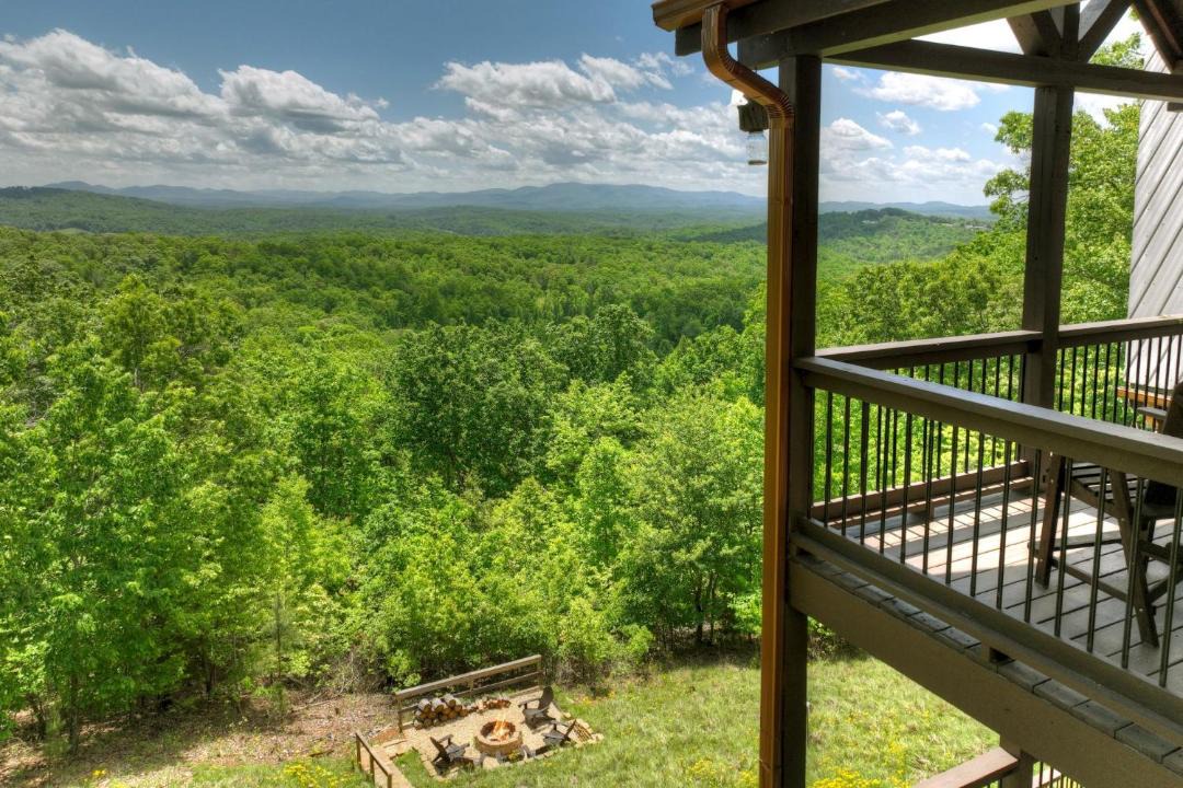 Photo of Patio Balcony in Mineral Bluff