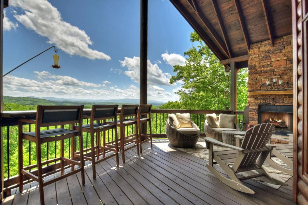 Photo of Patio Balcony in Mineral Bluff