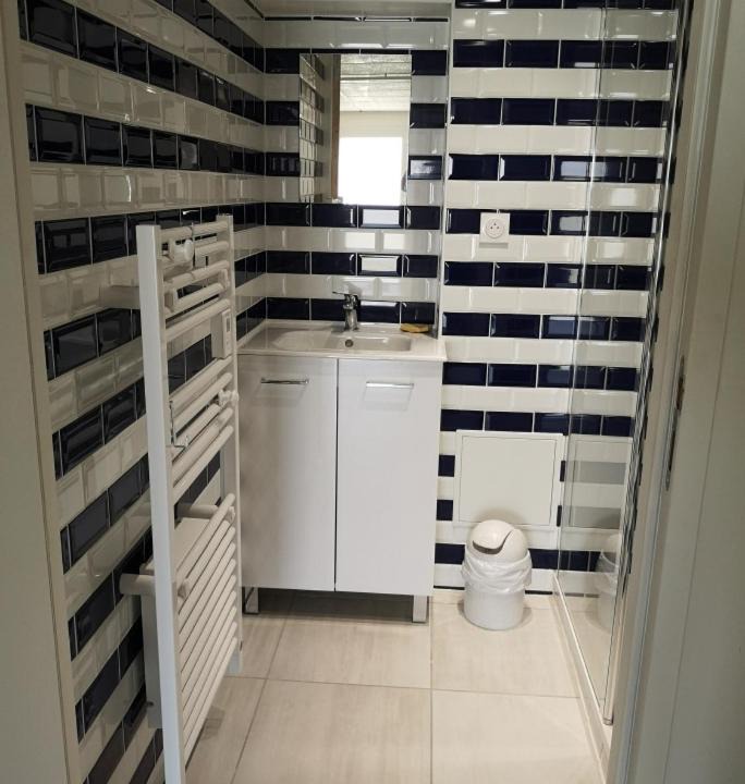 Photo of Bathroom in Naveil