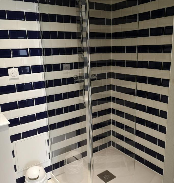 Photo of Bathroom in Naveil