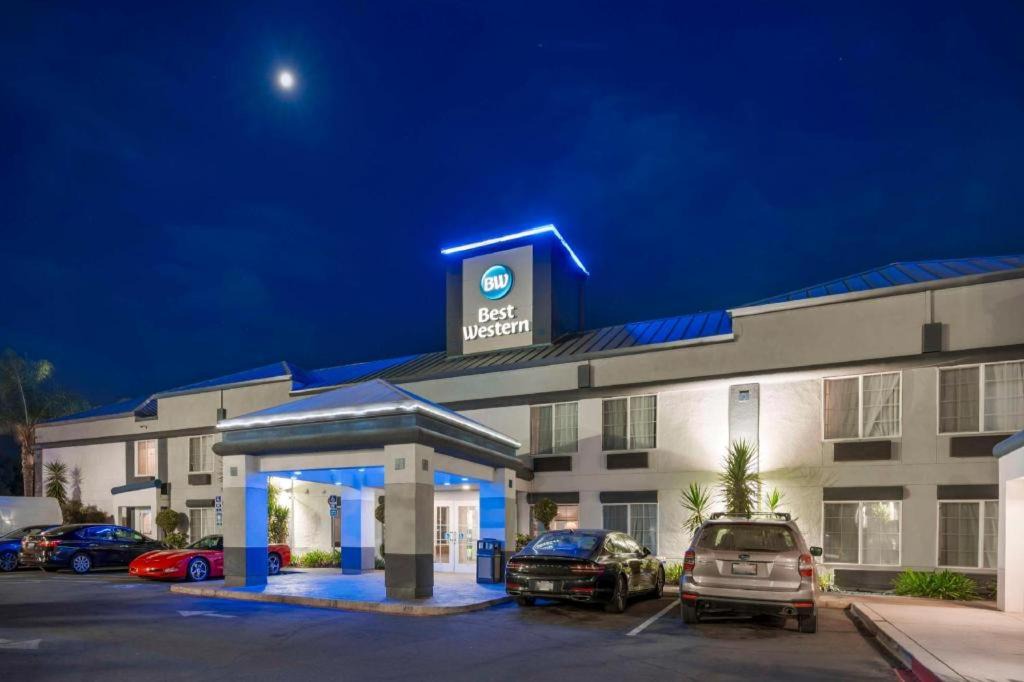 Photo of Others in Galt