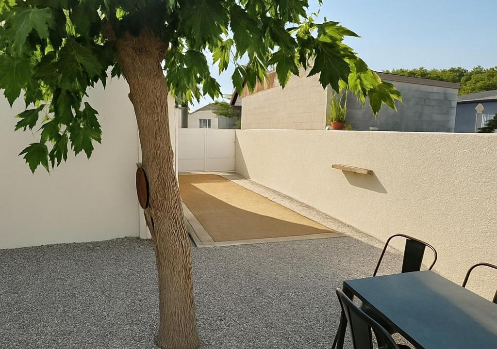 Photo of Patio Balcony in Mirepeisset