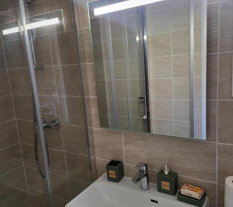 Photo of Bathroom in Tremblay-les-Gonesse