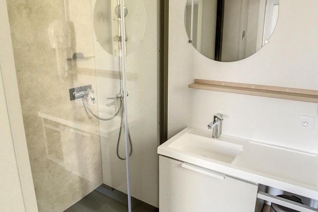 Photo of Bathroom in Jullouville