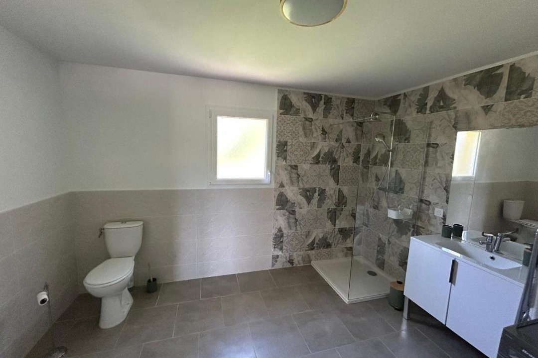 Photo of Bathroom in Loubens