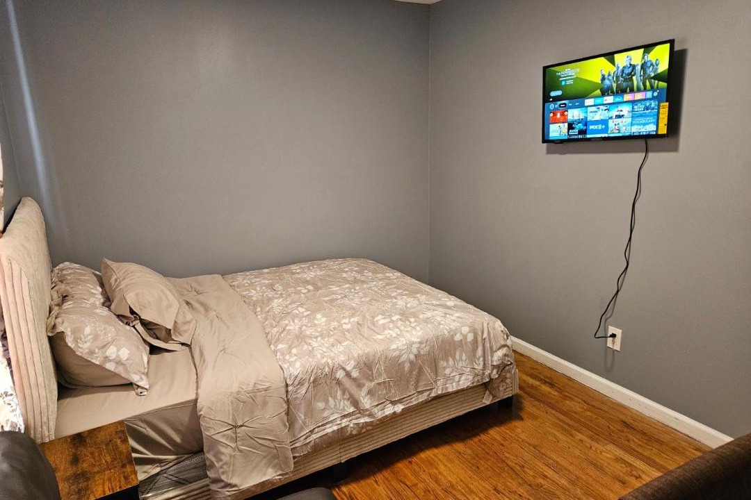 Photo of Bedroom in Irvington