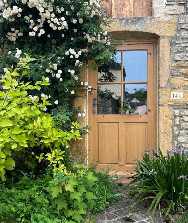 Photo of Others in Pernand-Vergelesses