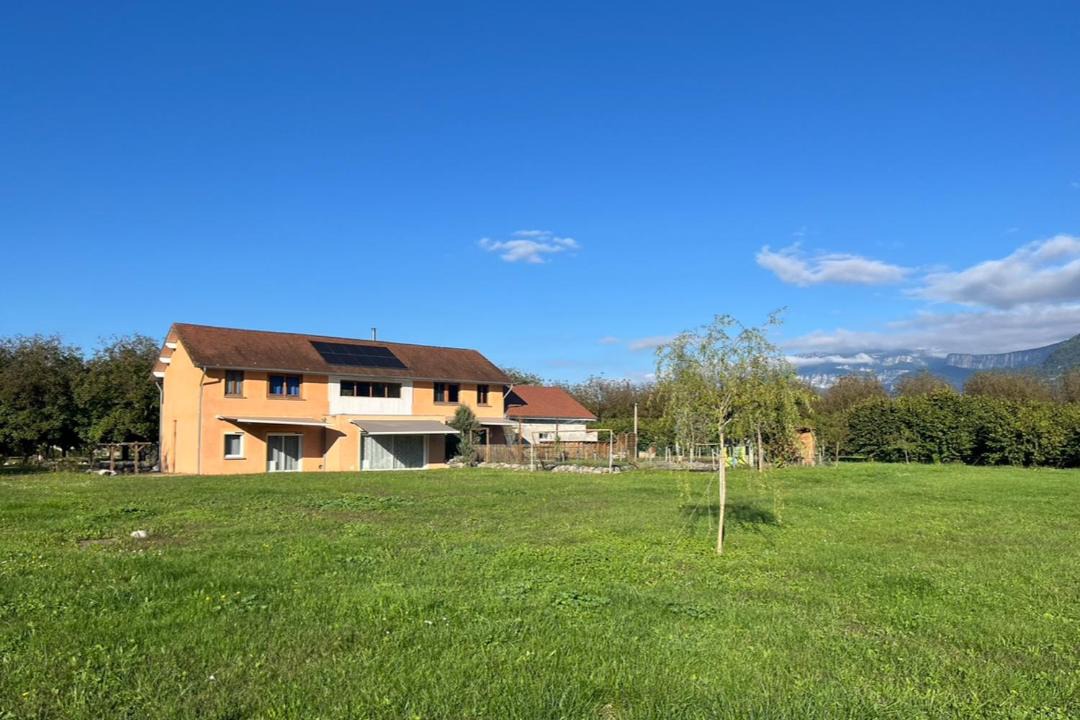 Photo of Others in Beaulieu