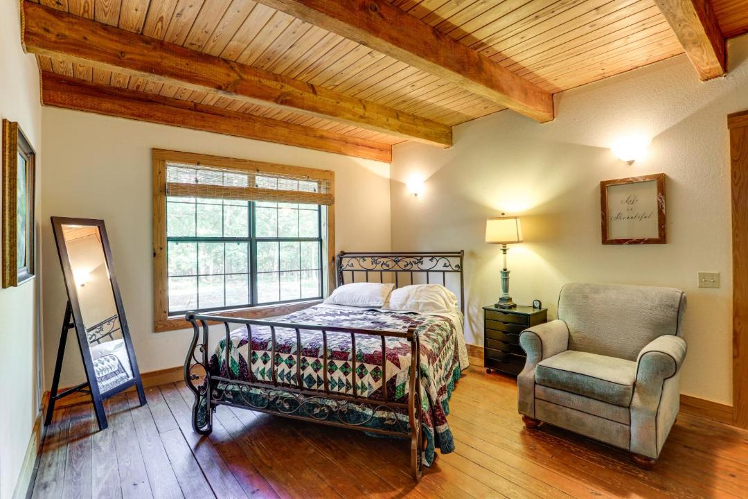 Photo of Bedroom in Fox
