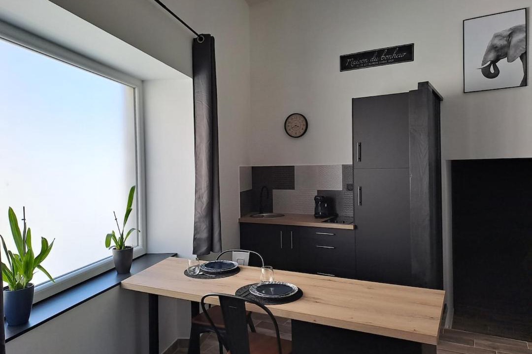 Photo of Others in Pranles