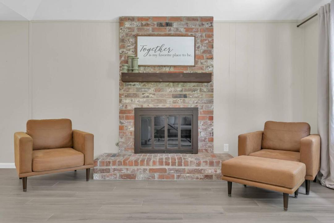 Photo of Livingroom in Grogan's Mill