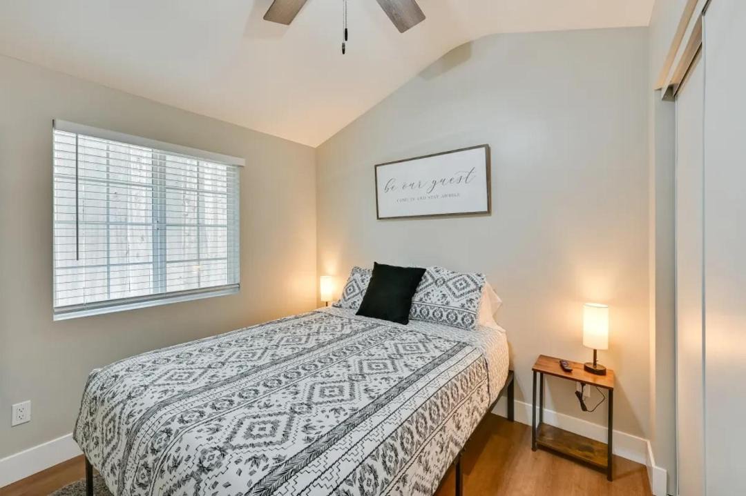 Photo of Bedroom in Alpine