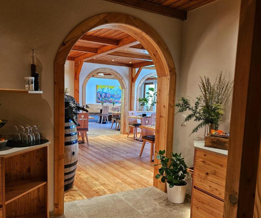 Photo of Others in Oberwald