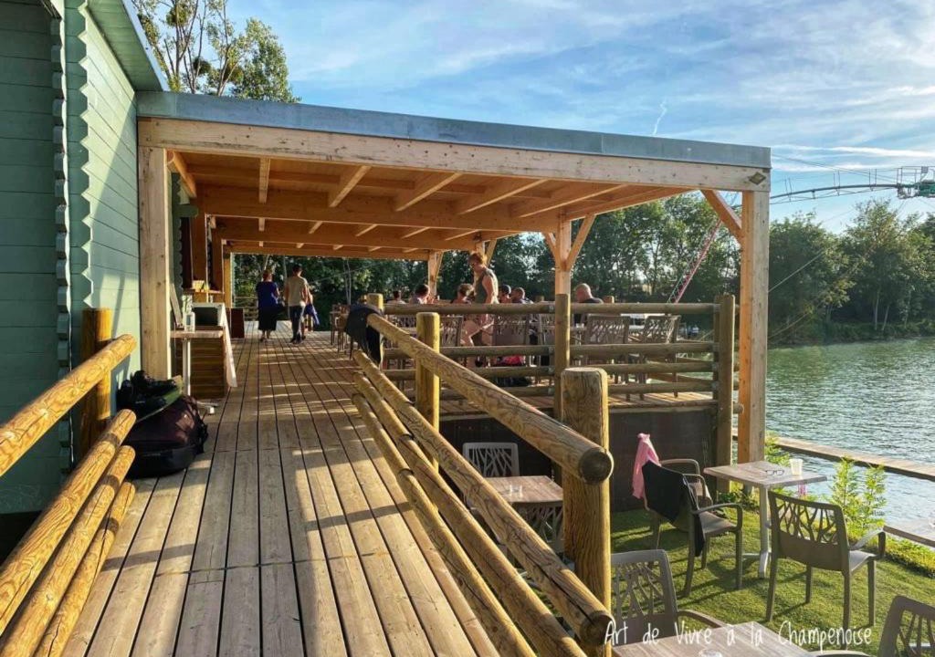 Photo of Others in Oiry