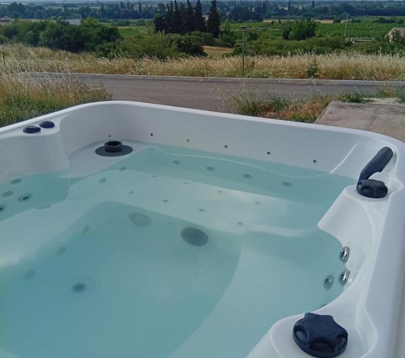 Photo of Others in Tulette